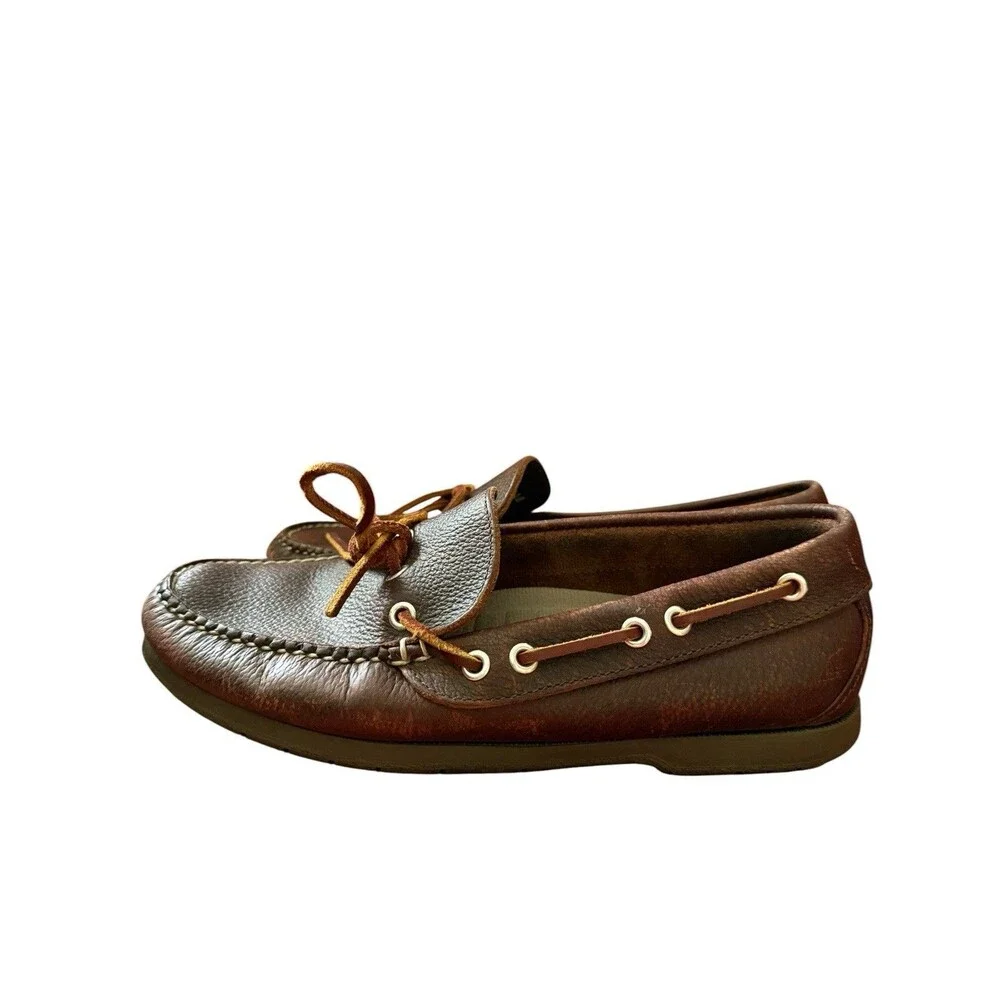 L.L.Bean Men's Brown Leather Boat Shoes  Camp Moccasins Lace-Up US 8 D Round Toe